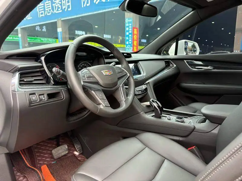 Cadillac XT5 2022 2.0T 2WD Luxury Model — 14