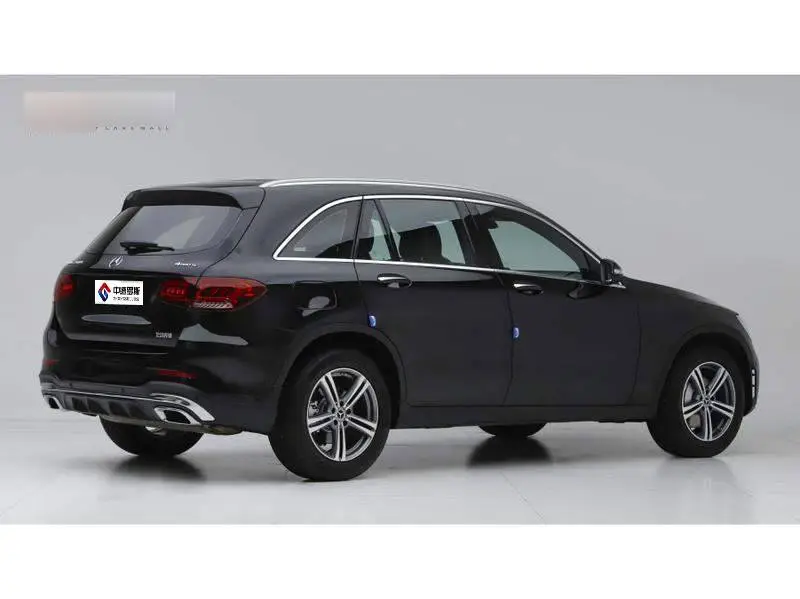 Mercedes-Benz GLC 2020 GLC 260 L 4MATIC Luxury — 4