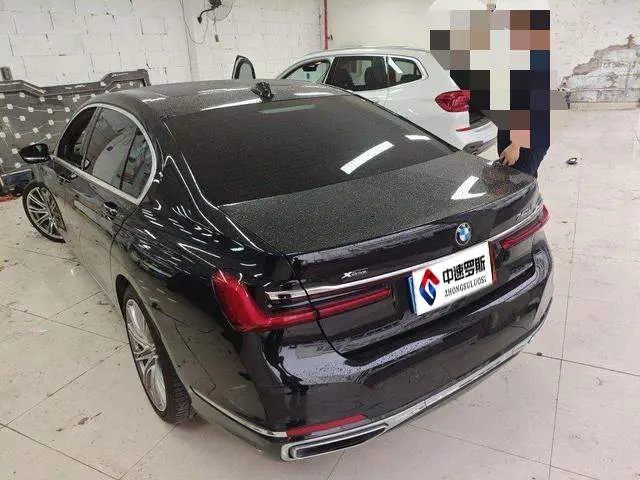 BMW 7 Series 2019 740Li xDrive Executive Luxury Package — 3