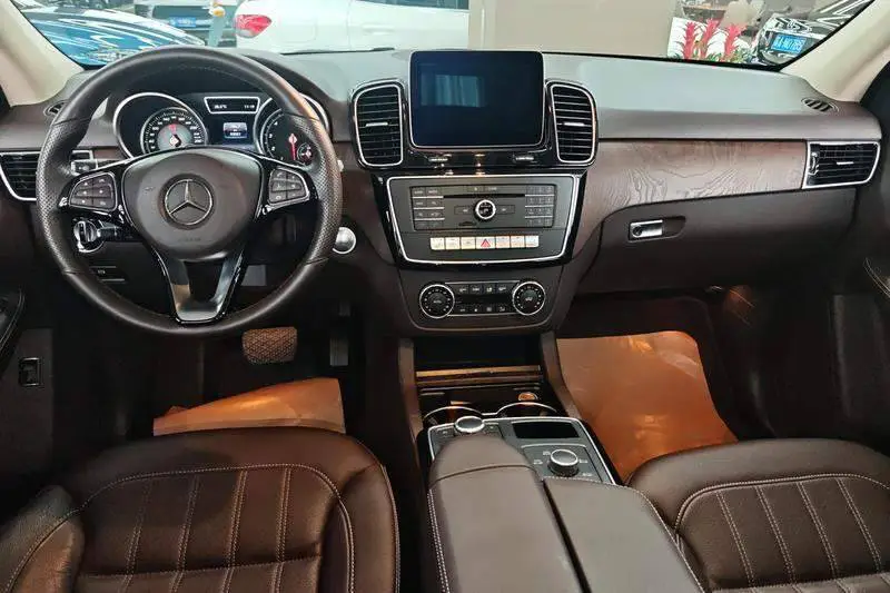 Mercedes-Benz GLE 2017 GLE 320 4MATIC Dynamic — 13