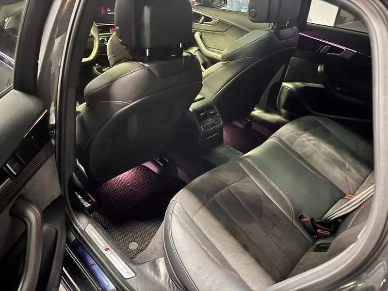 Audi A4L 2024 45 TFSI quattro Selected Dynamic Edition — 11