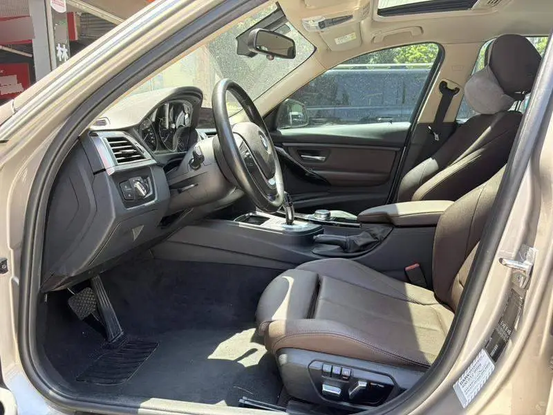 BMW 3 Series 2019 320Li Fashion Edition — 19
