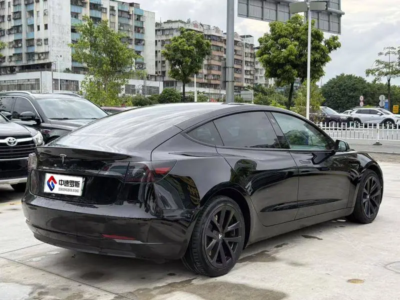 Model 3 2022 rear-wheel drive version — 6