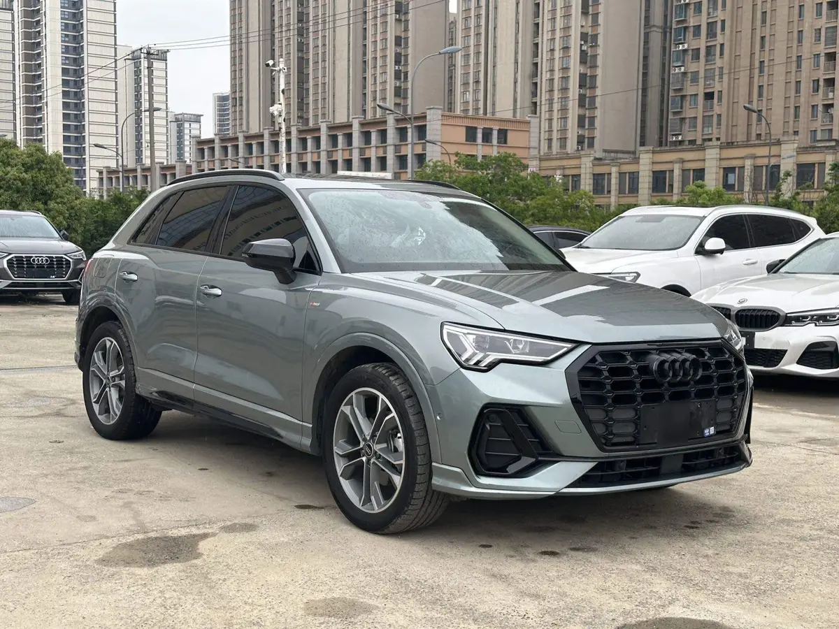 Audi Q3 2023 35 TFSI Fashion Dynamic Edition (1.4T) — 3