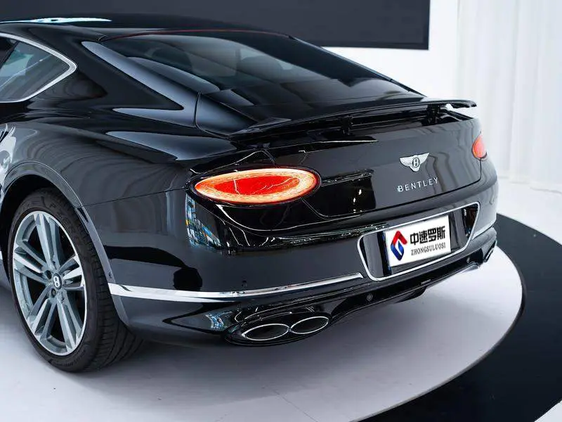 Europe 2022 4.0T GT V8 — 9