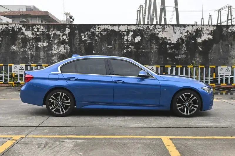 BMW 3 Series 2019 320Li M Sport Package — 8