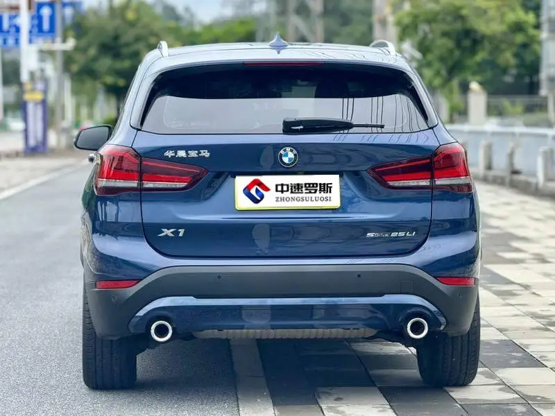 BMW X1 2022 sDrive25Li Leading Edition — 6