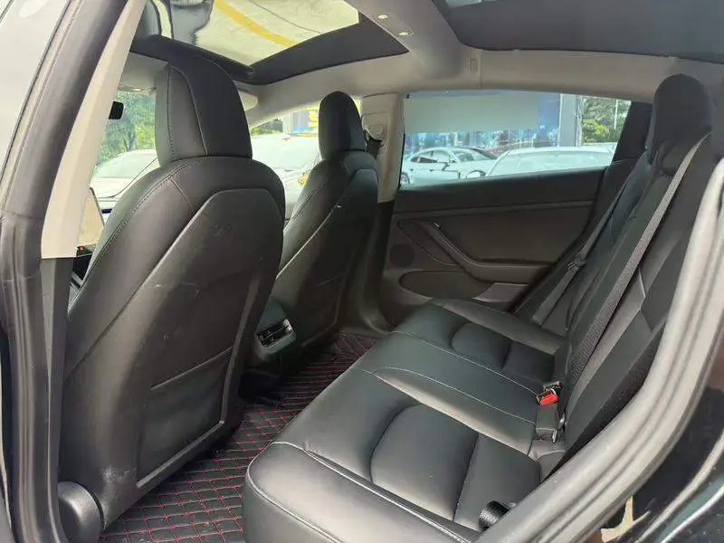 Model 3 2022 rear-wheel drive version — 9