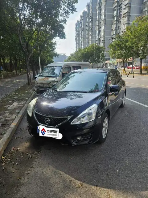 TIIDA 2013 1.6L CVT Cool Edition