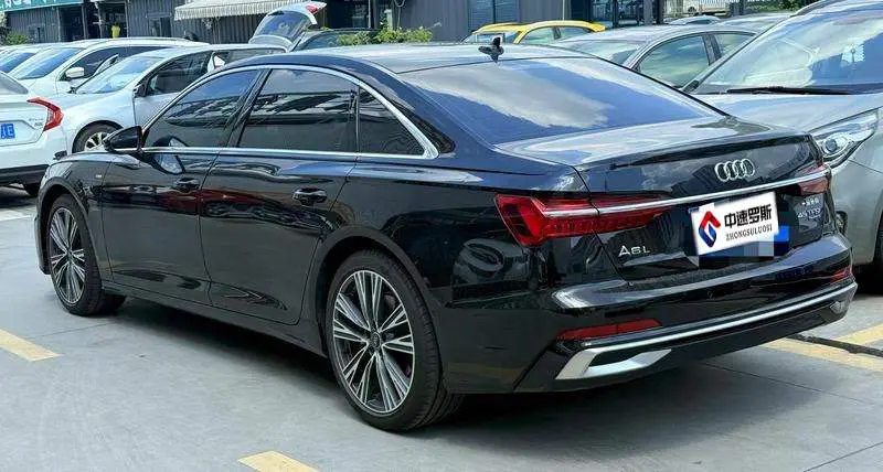 Audi A6L 2025 45 TFSI quattro Selected Dynamic Edition — 2