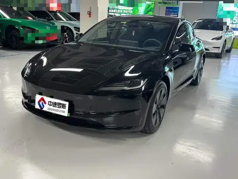 Model 3 2025 facelifted rear-wheel drive version