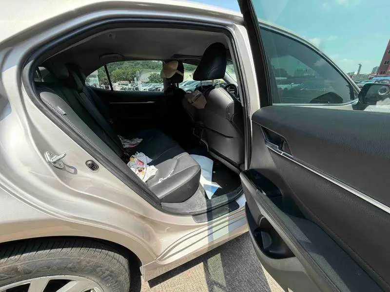Camry 2023 2.0GVP Leading Edition — 14