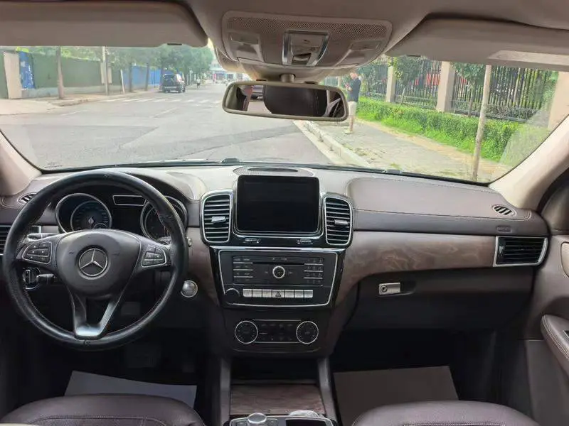 Mercedes-Benz GLE 2017 GLE 320 4MATIC Dynamic — 7
