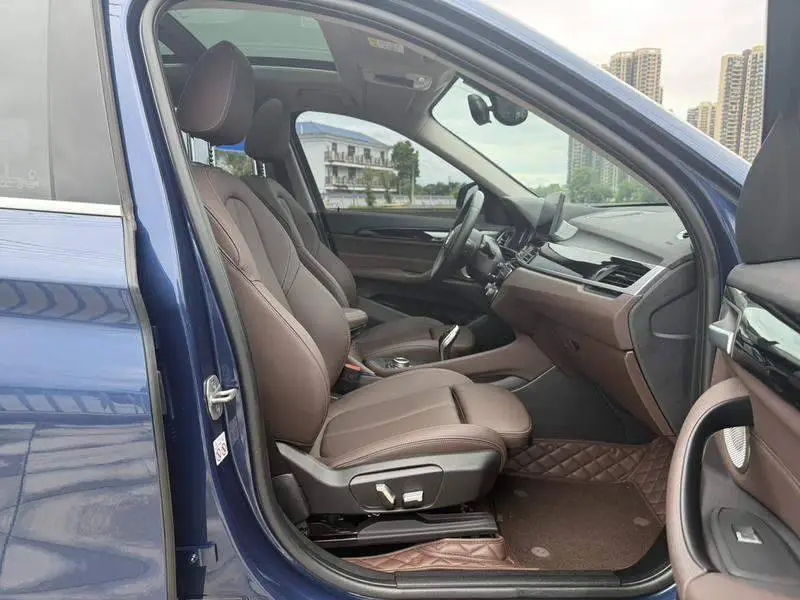 BMW X1 2022 sDrive25Li Leading Edition — 19