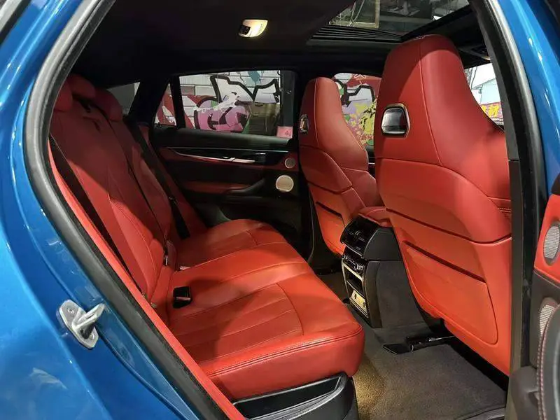 BMW X6 M 2015 X6 M — 19