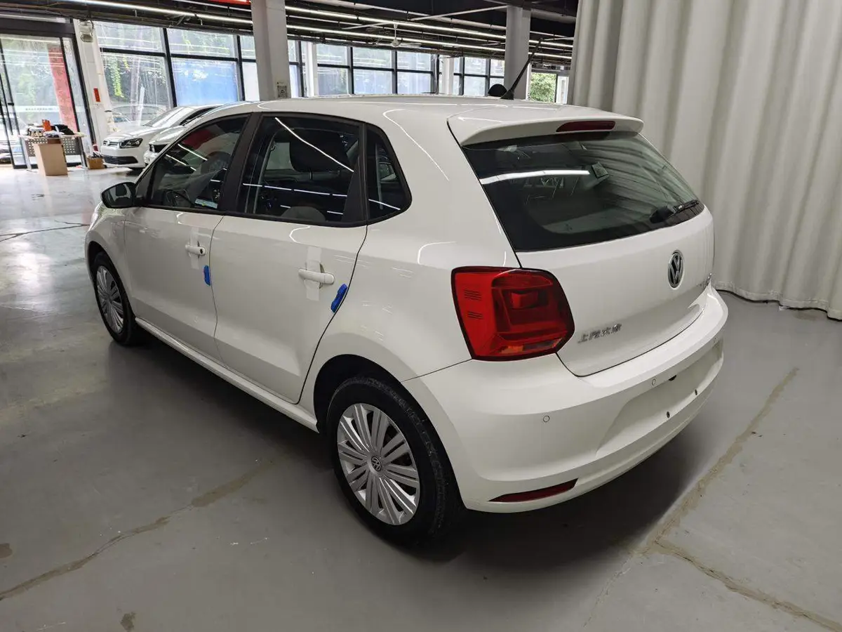 Polo 2016 1.6L Automatic Comfort — 7