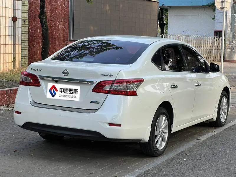 Sylphy 2014 1.6XV CVT Premium Edition — 6