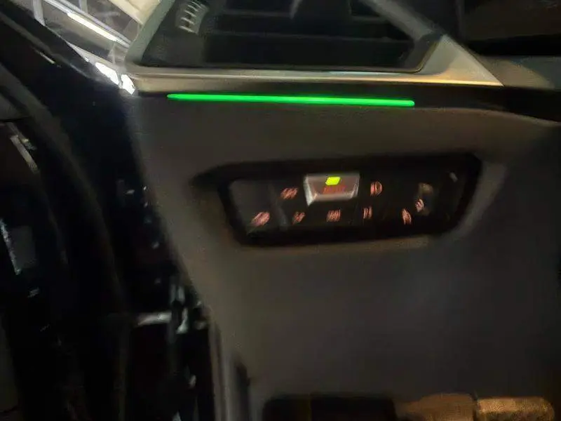 BMW i3 2022 eDrive 35 L — 16
