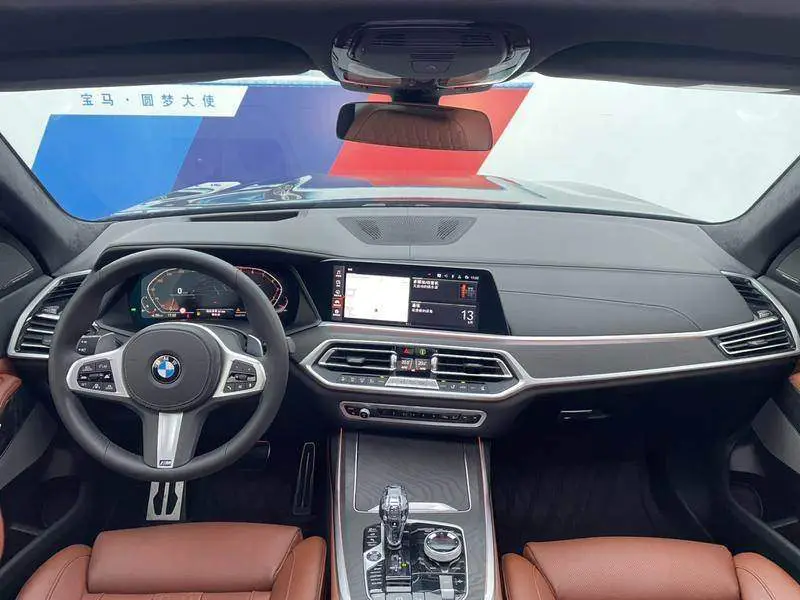 BMW X7 2021 xDrive40i Premium M Sport Package — 11