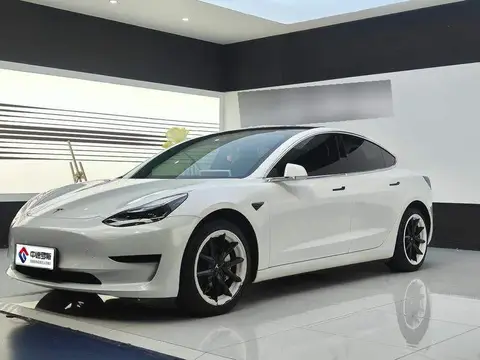 Model 3 2020 facelift standard range rear-wheel drive upgraded version