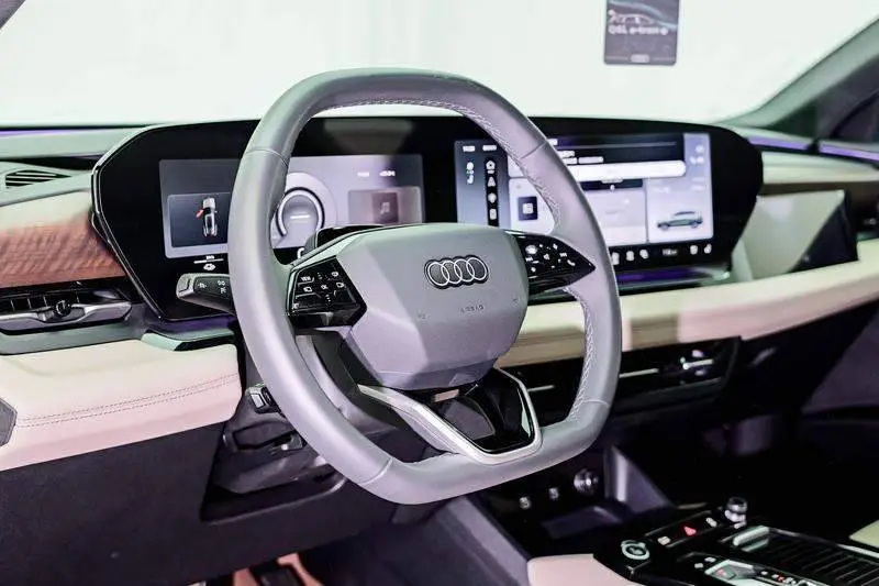 Audi Q6L e-tron 2026 First Edition Navigator — 16