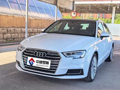Audi A3 2018 30th Anniversary Sportback 35 TFSI Fashion Edition