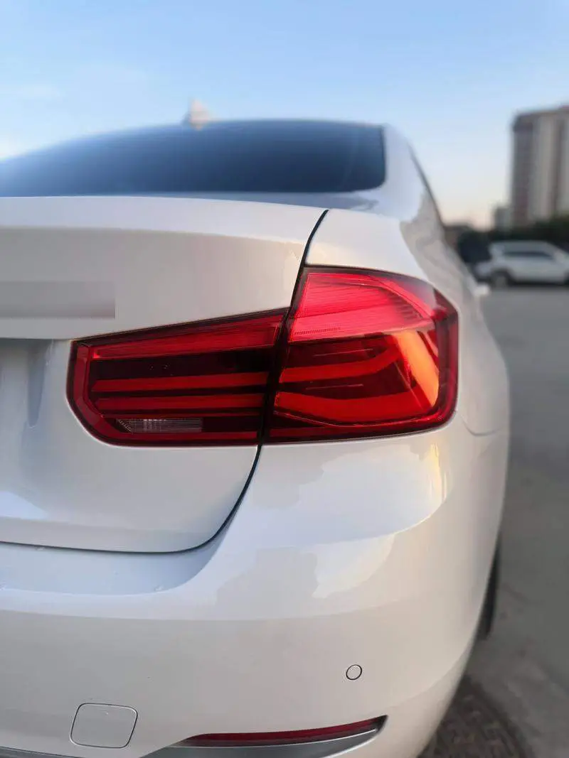 BMW 3 Series 2019 320Li Fashion Edition — 10