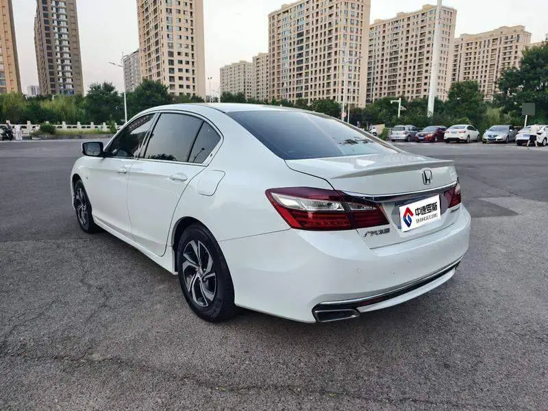 Accord 2016 2.0L Comfort Edition — 4
