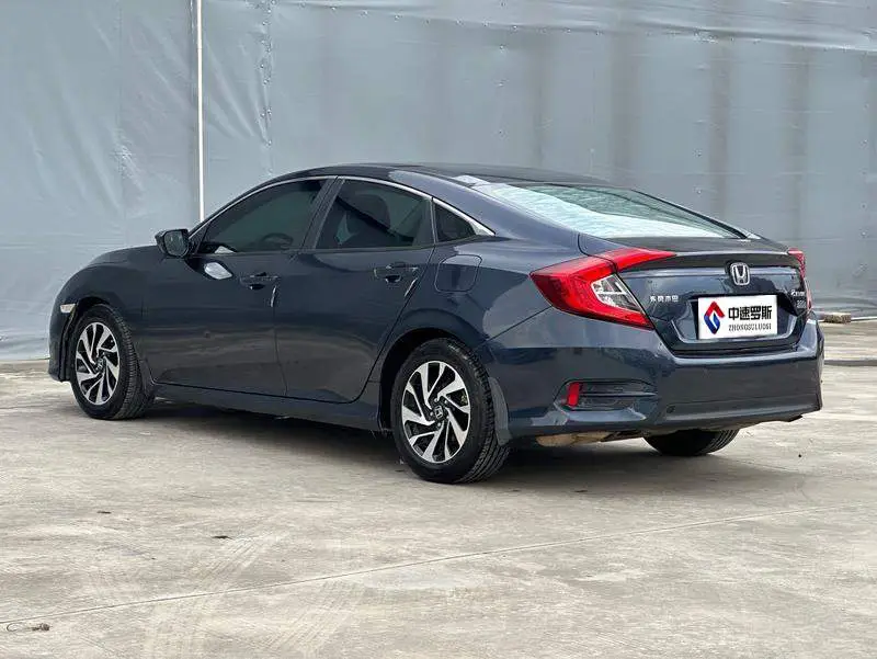 Civic 2016 220TURBO CVT Deluxe Edition — 5