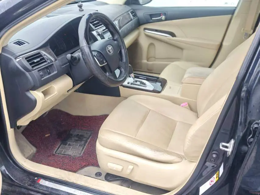 Camry 2015 2.0E Elite Edition — 5
