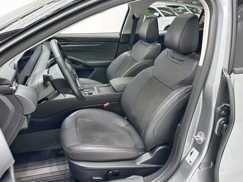 Mondeo 2023 EcoBoost 245 Luxury — 15