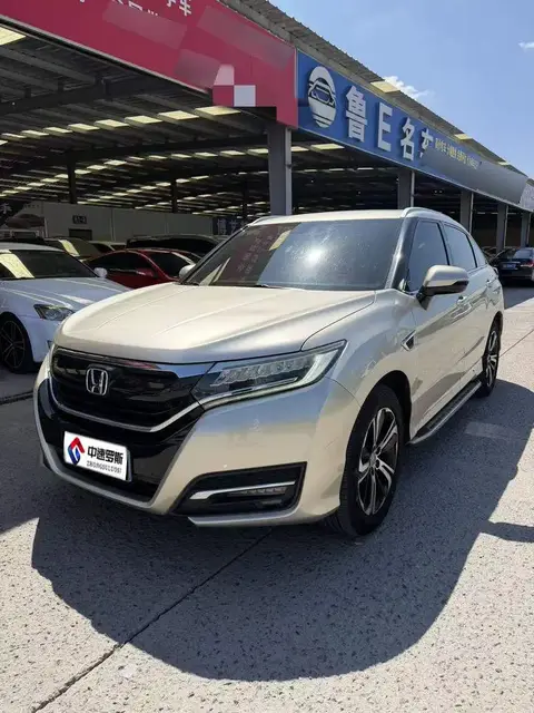 Honda UR-V 2017 370TURBO 4WD Premium Edition National V