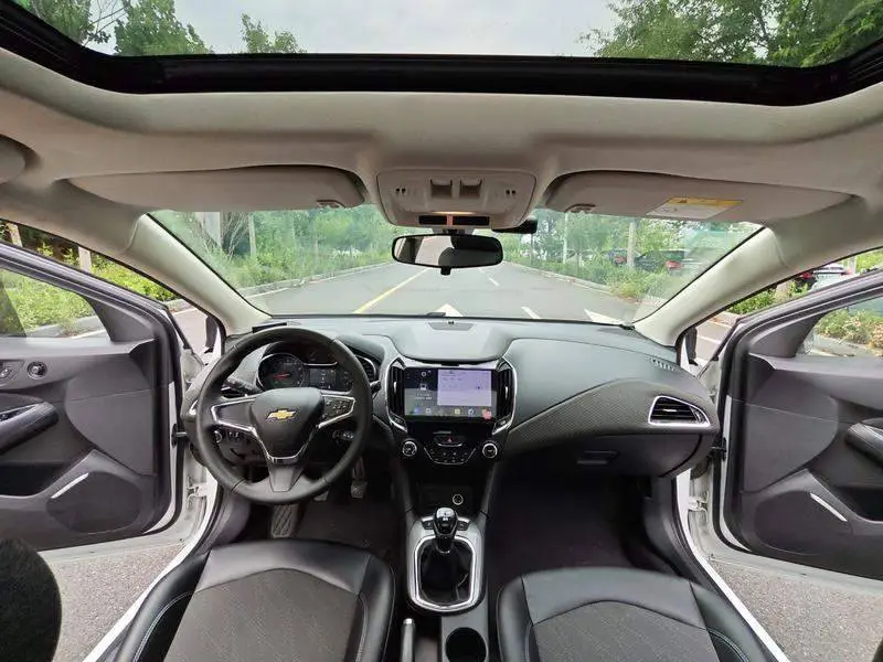 Cruze 2016 1.5L Manual Elite Edition — 8