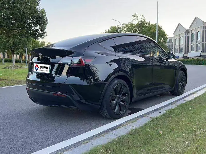 Model Y 2023 rear-wheel drive version — 6