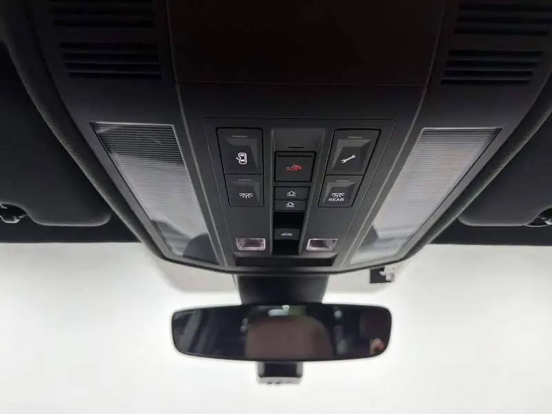 Touareg 2019 3.0TSI Smart Edition National V — 12