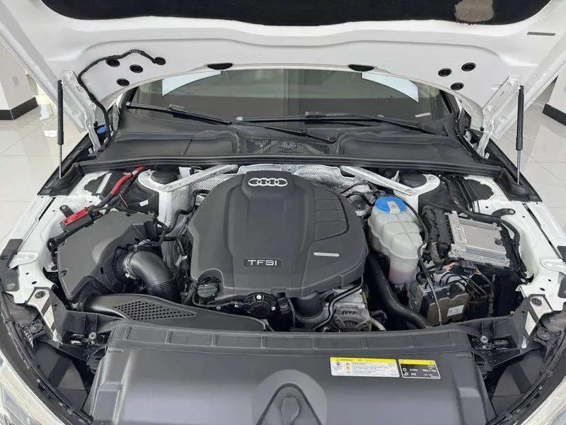 Audi A4L 2017 Plus 40 TFSI Progressive — 8