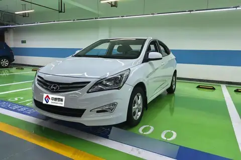 Rena 2014 1.4L Automatic Intelligent GLS