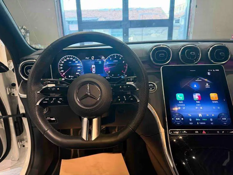Mercedes-Benz C-Class 2025 C 200 L Sport Edition — 18