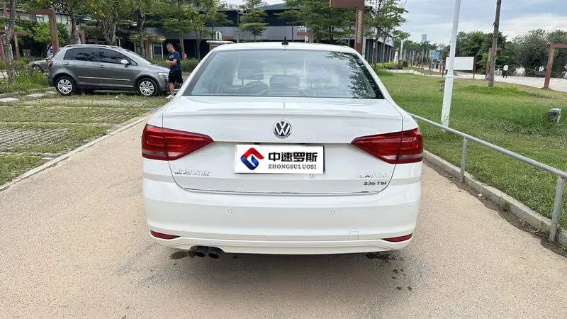 Lavida 2015 230TSI DSG Comfort Edition — 5